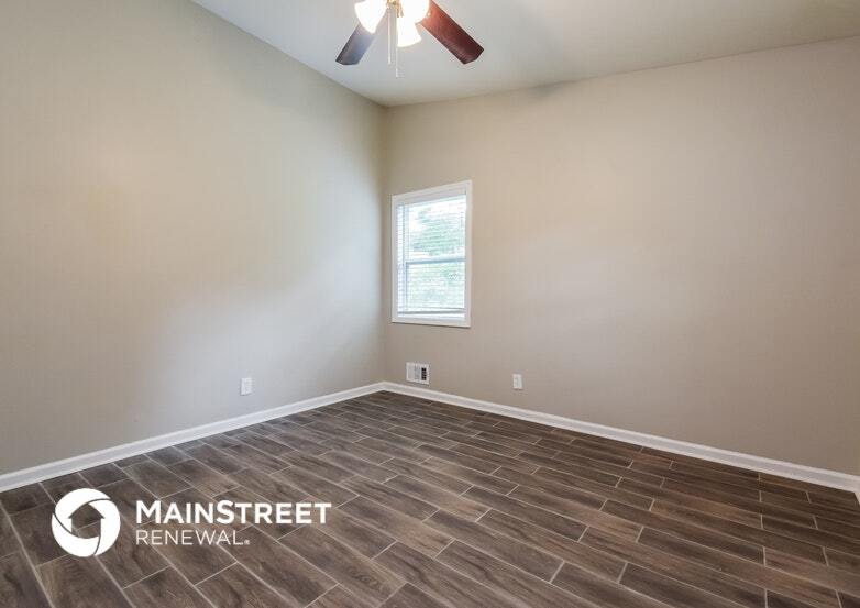 Building Photo - 3476 Tulip Dr