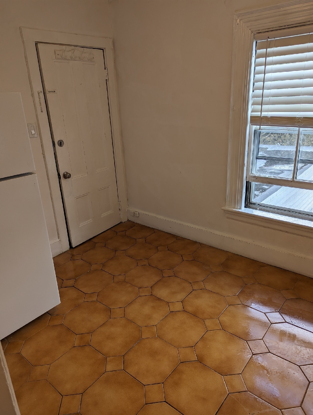 Building Photo - 219 Washington St