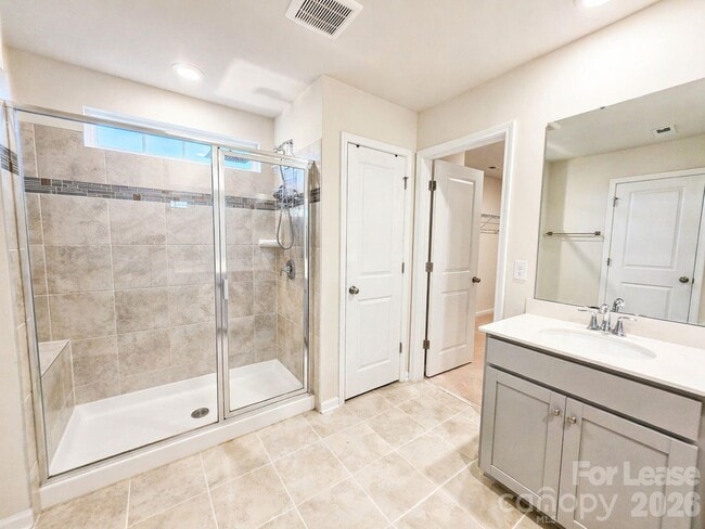 Building Photo - 15104 Moulin Ct Dr