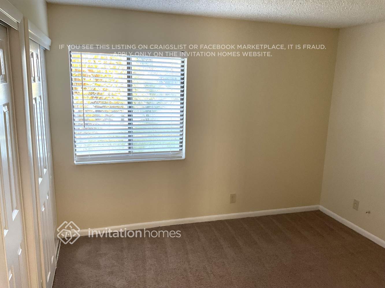 Building Photo - 4005 W Sailboat Dr