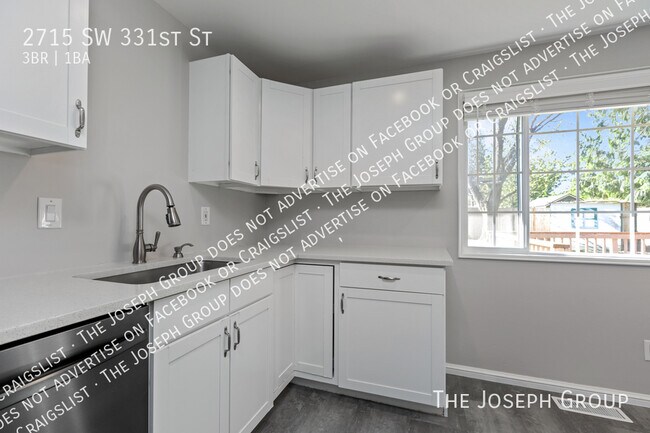 Building Photo - 2715 SW 331st St