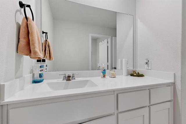 Building Photo - 612 Mount Vis Ln