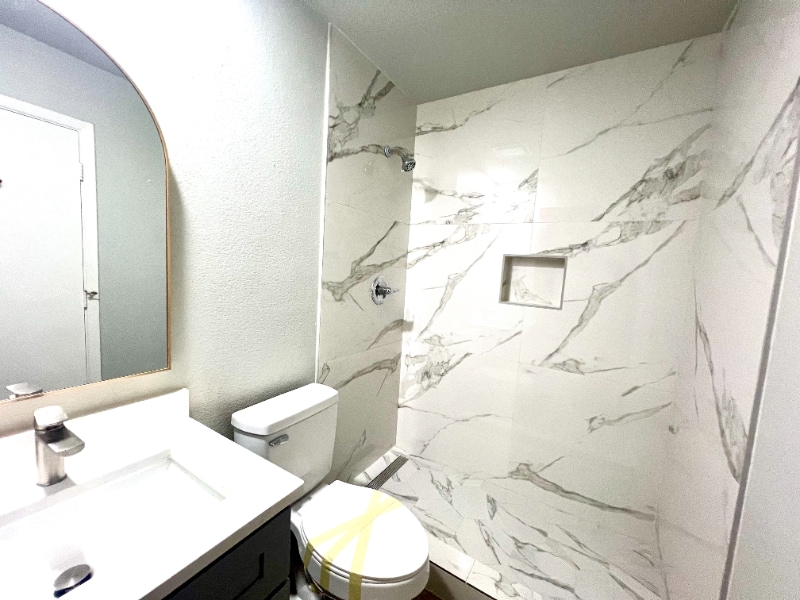 Building Photo - 2407 Ventura Dr