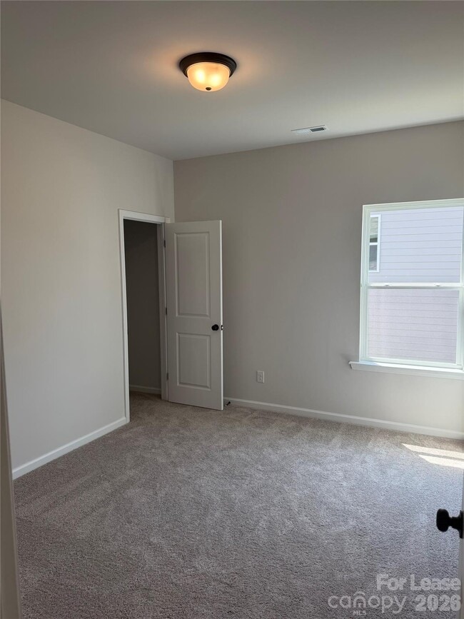 Building Photo - 2136 Zybach Dr