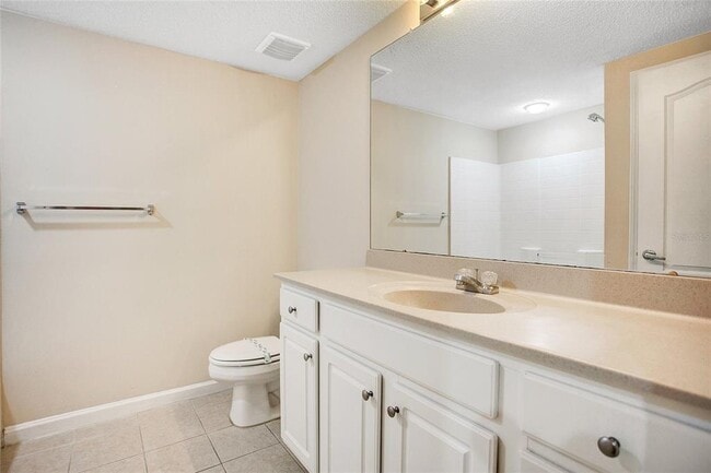 Building Photo - 12016 Villanova Dr
