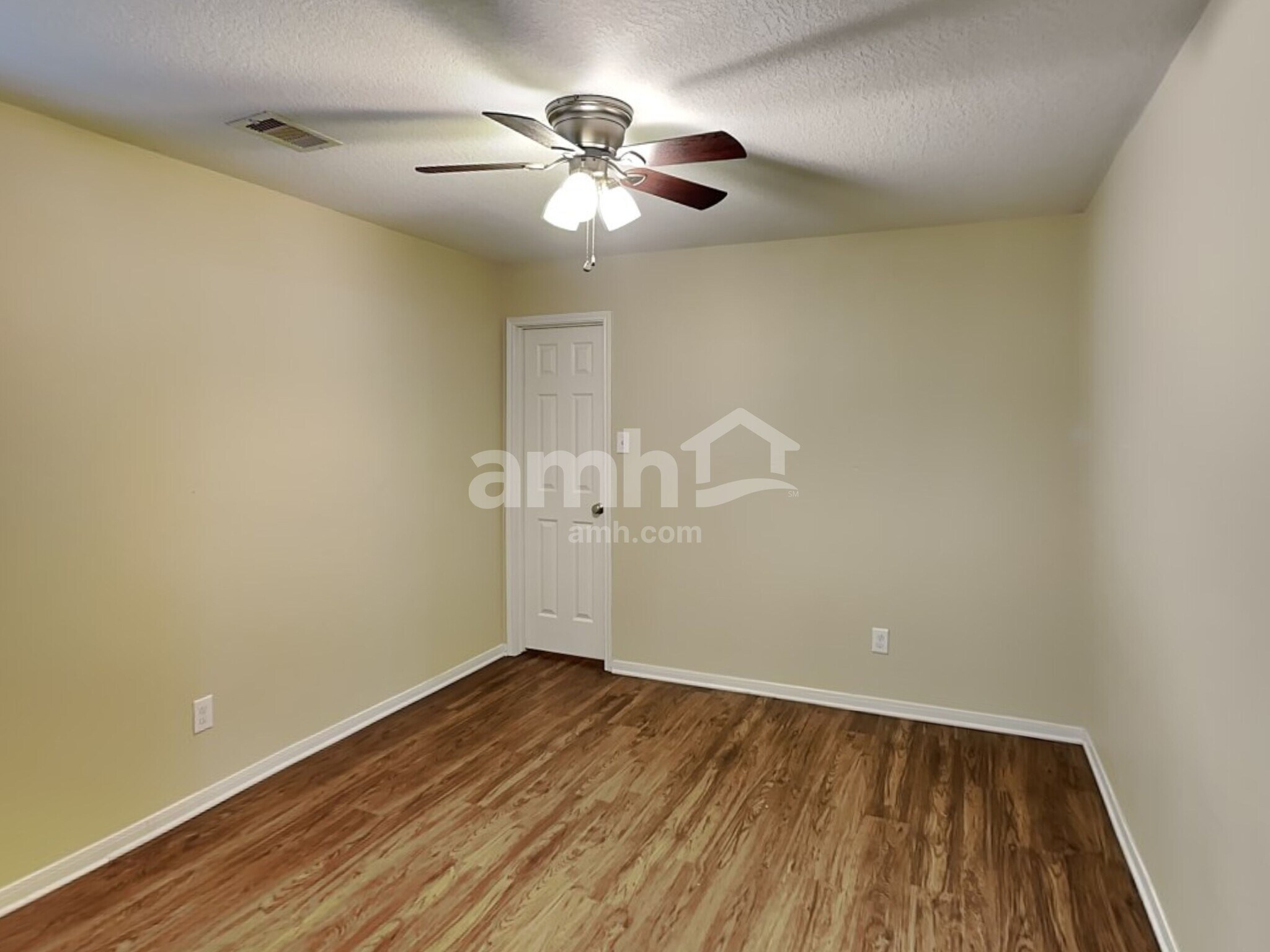 Building Photo - 4823 Dappled Grove Trl