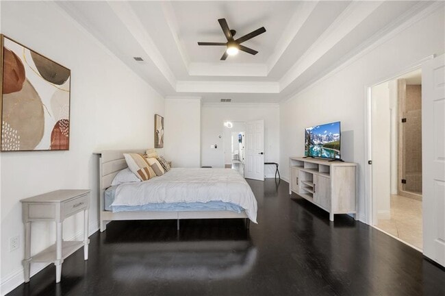 Building Photo - 638 Parkside Vlg Wy