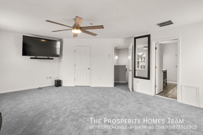 Building Photo - 2012 Cramer Point Ct