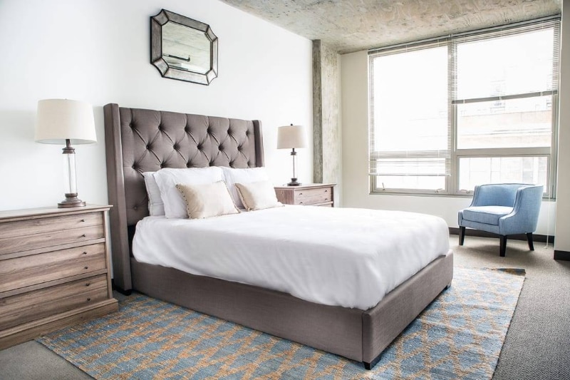 Building Photo - 3198 N Clark St