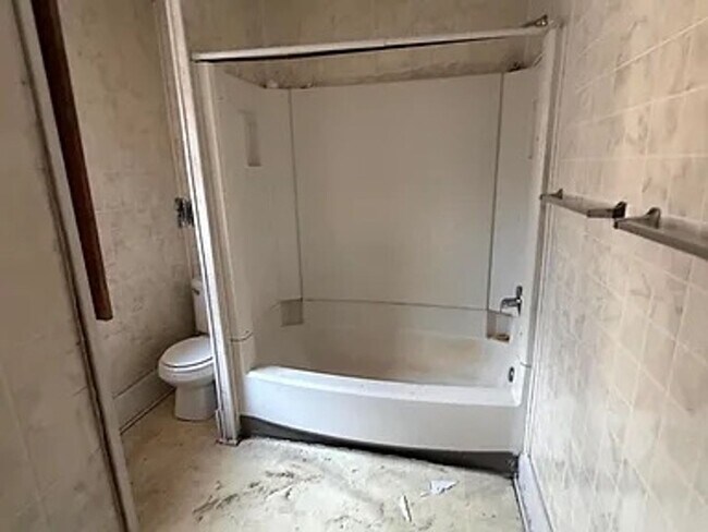 Building Photo - Looking for an easier path to homeownership?