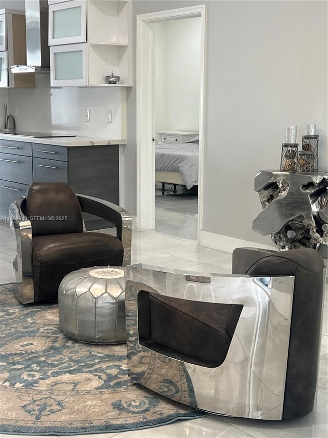 Building Photo - 10664 Paso Fino Dr