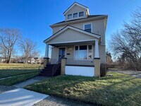 Building Photo - 3516 Stockton St