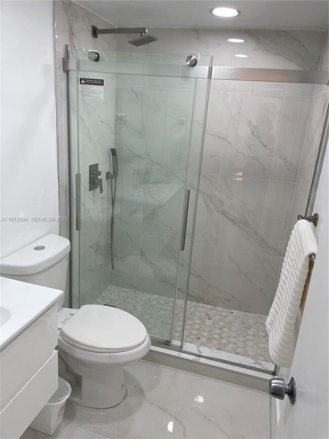 Building Photo - 3801 S Ocean Blvd