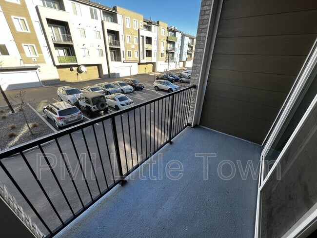 Building Photo - 460 E Fremont Pl