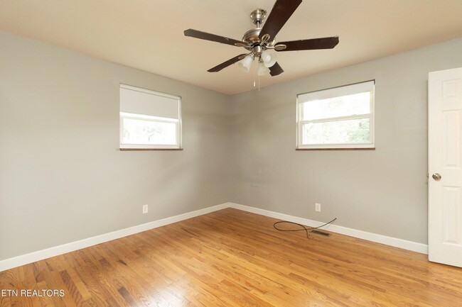 Building Photo - 2344 Alice Bell Rd