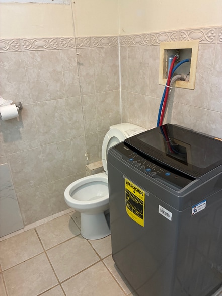 Building Photo - 22 Mountain Way