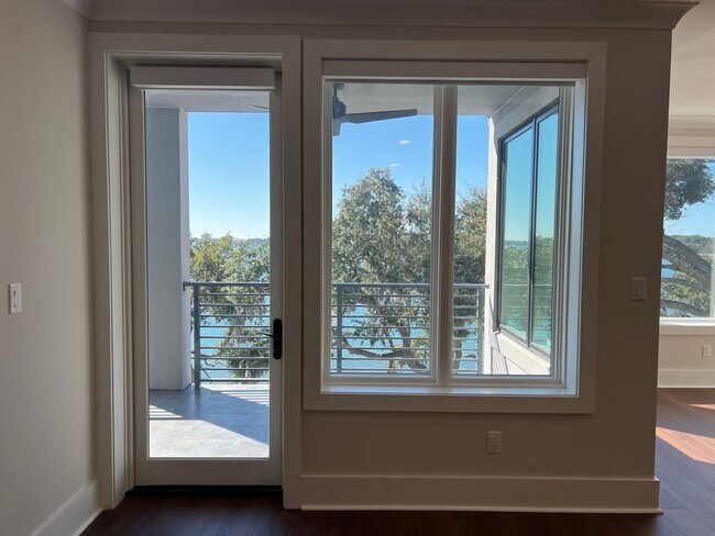 Building Photo - Luxury Coastal Living - The Charles - Deep Water Views