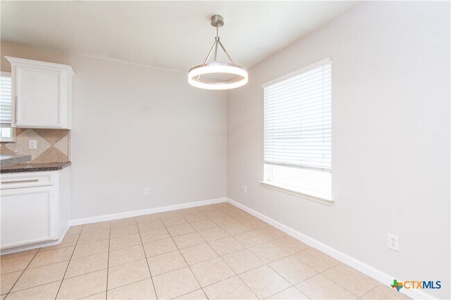 Building Photo - 1108 Copper Creek Dr