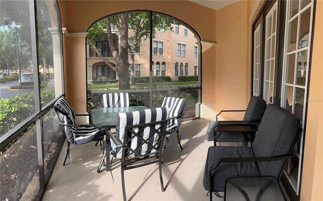 Building Photo - 515 Mirasol Cir