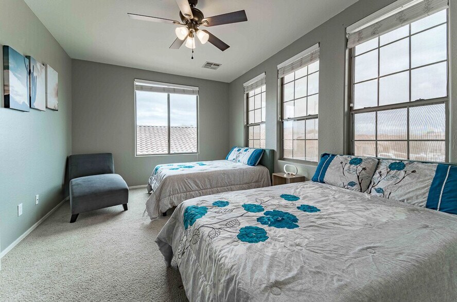 Building Photo - 1761 N St Francis Pl