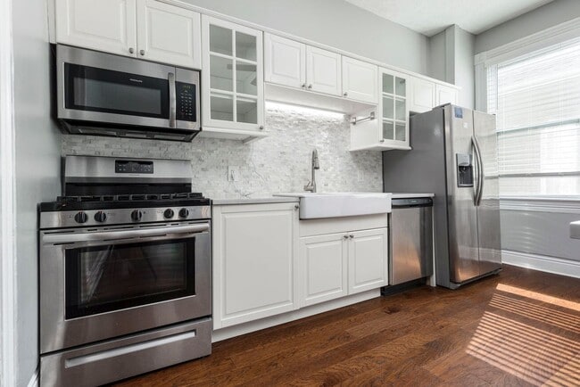 Building Photo - 1203 S Preston St