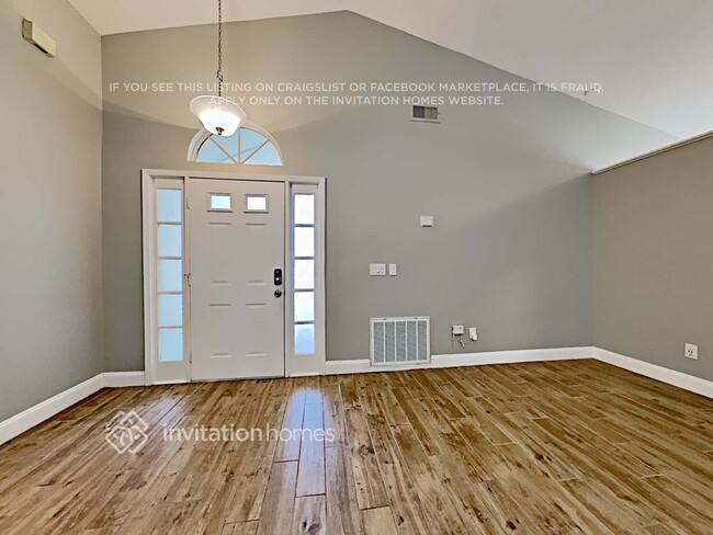 Building Photo - 2108 Crosshair Cir