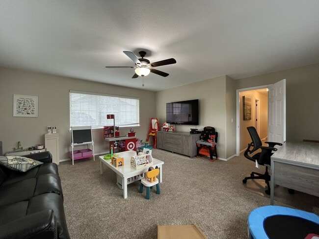 Building Photo - Elegant 5BR + Bonus Room Home with Bay Windows, Entertainment Room & Oversized Primary Retreat