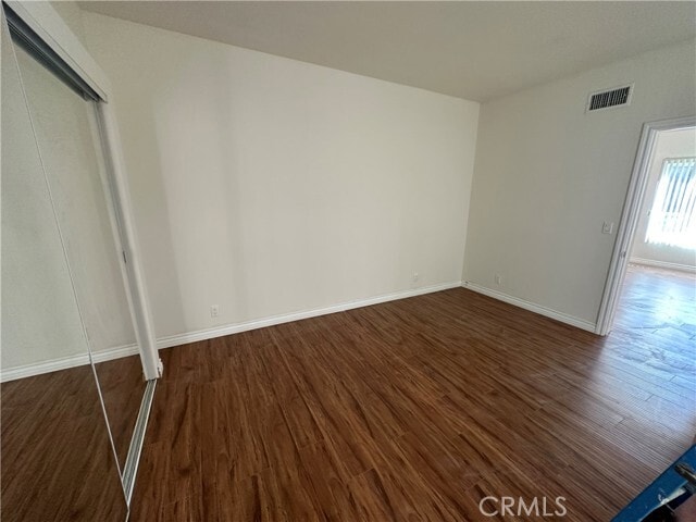 Building Photo - 463 N Marengo Ave