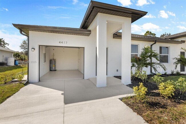 Building Photo - 4417 28th St SW