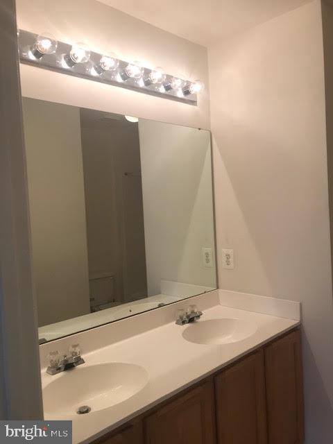 Building Photo - 2025 Germander Way