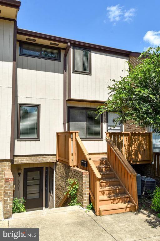 Building Photo - 1809 Westwind Way