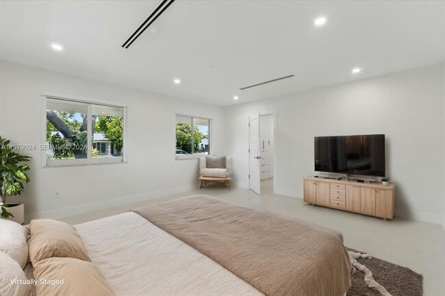 Building Photo - 7860 SW 158th Terrace