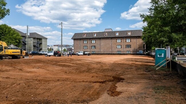 Building Photo - Pre-Leasing for August 2026 | $1,600 per Bedroom 5BR / 5.5BA New Construction Townhome Near UA & ...