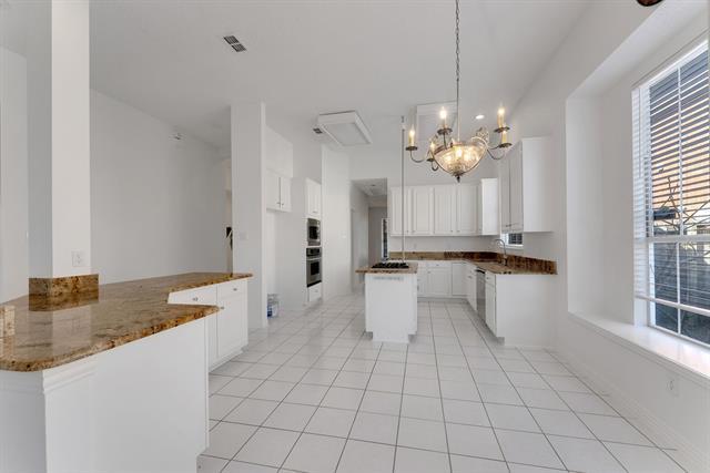 Building Photo - 5512 Charleston Dr