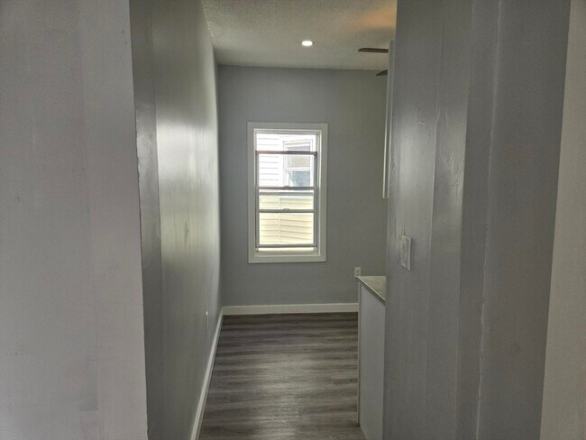 Building Photo - 90 Quequechan St