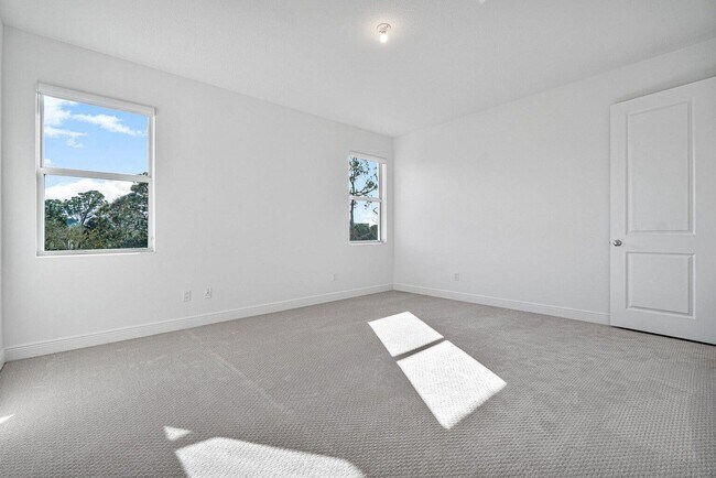 Building Photo - 4202 Mendel Ln