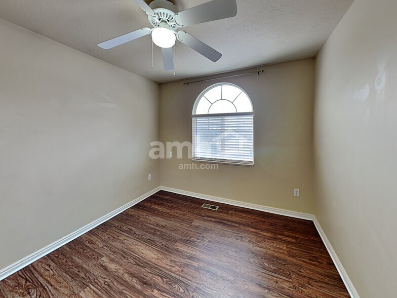 Building Photo - 3804 W 5625 S