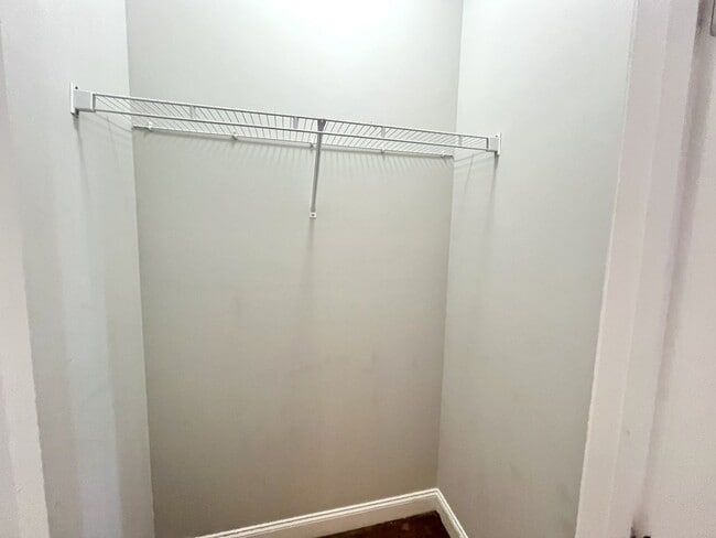 Building Photo - 5930 Obrien Ave