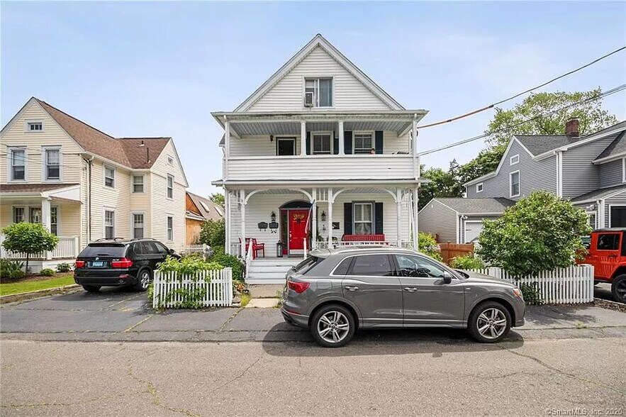 Front of the house - 83 Beaumont St