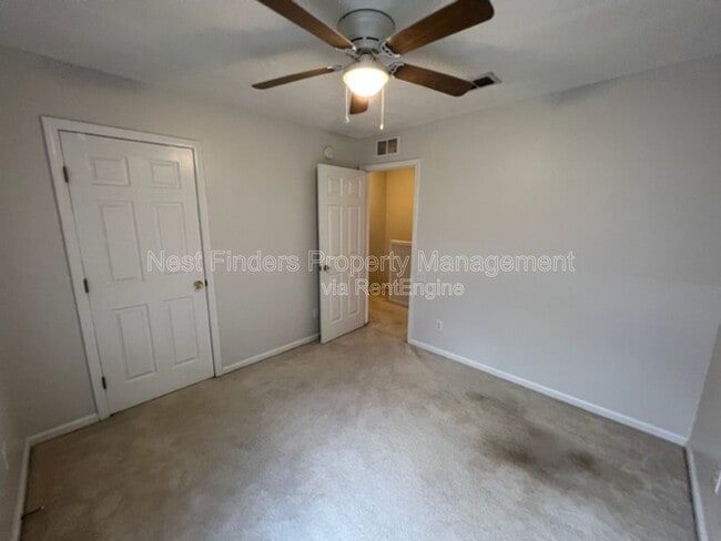 Building Photo - 7499 Scarlet Ibis Ln