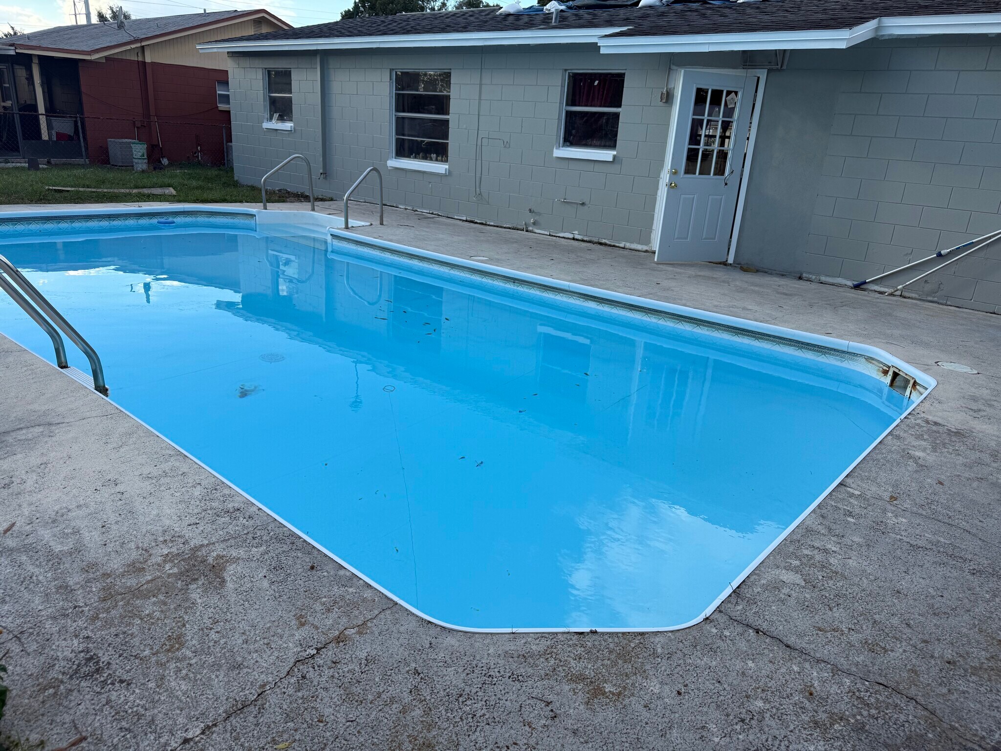 Building Photo - 8511 Blue Ridge Dr