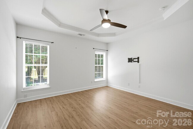 Building Photo - 4084 Holly Villa Cir