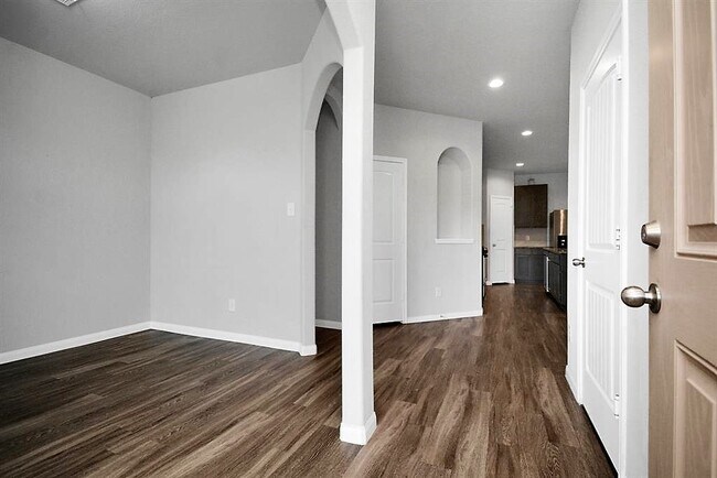 Building Photo - 24814 Puccini Pl