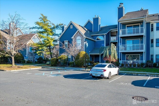 Building Photo - 114 Longfield Ct