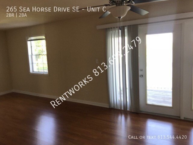 Building Photo - 265 Sea Horse Dr SE