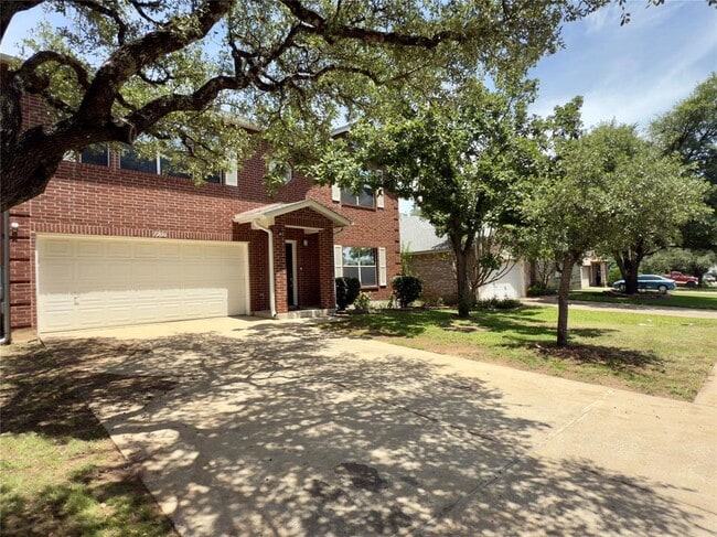 Building Photo - 1206 Devil Ridge