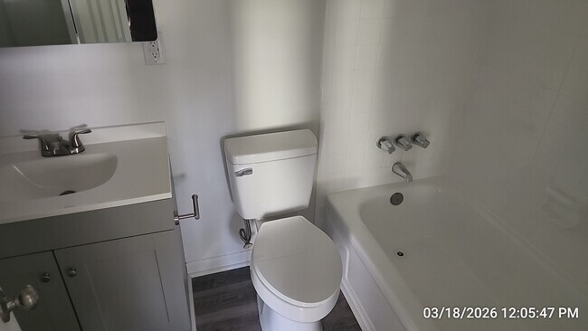 Building Photo - 111 Pioneer Rd