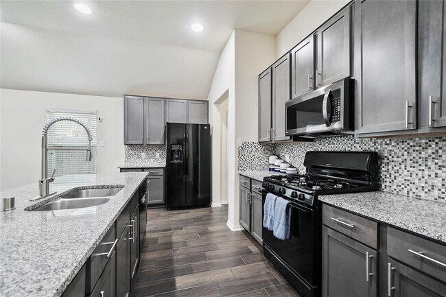Building Photo - 2520 Quartz Trail