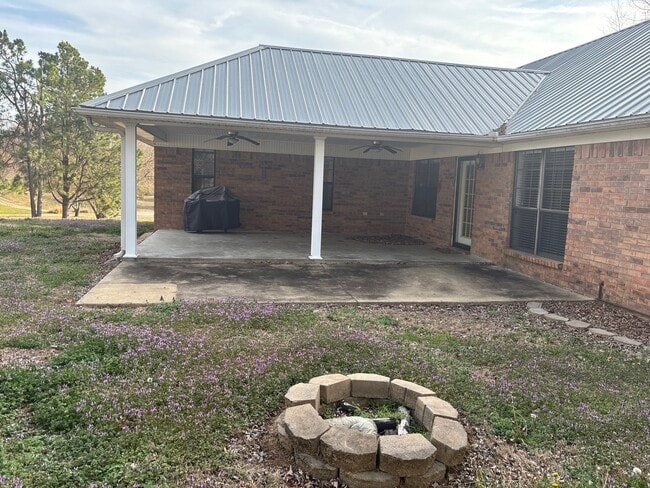 Building Photo - 375 Plum Tree Cir