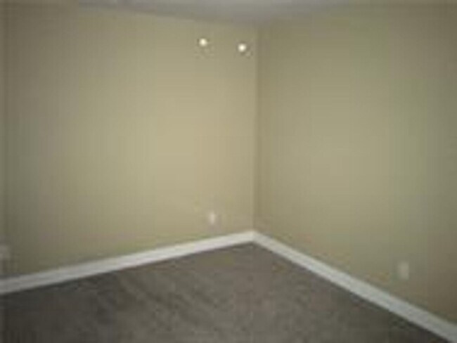 Building Photo - 146 Keo Kea Ct